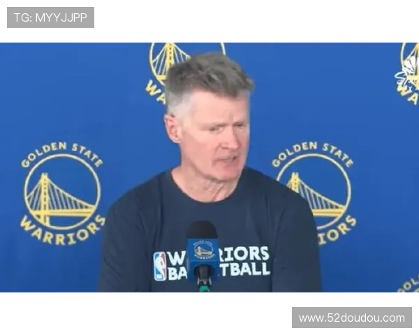 科尔谈追梦失节奏手势失误